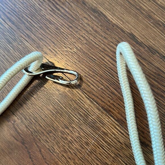 Vintage 80s‎ Leather Shop cream/ivory braided cord belt with seashells - Picture 6 of 7